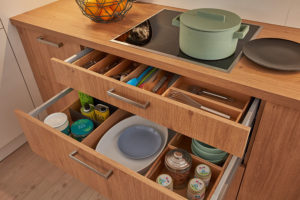 cajones y gavetas de cocina