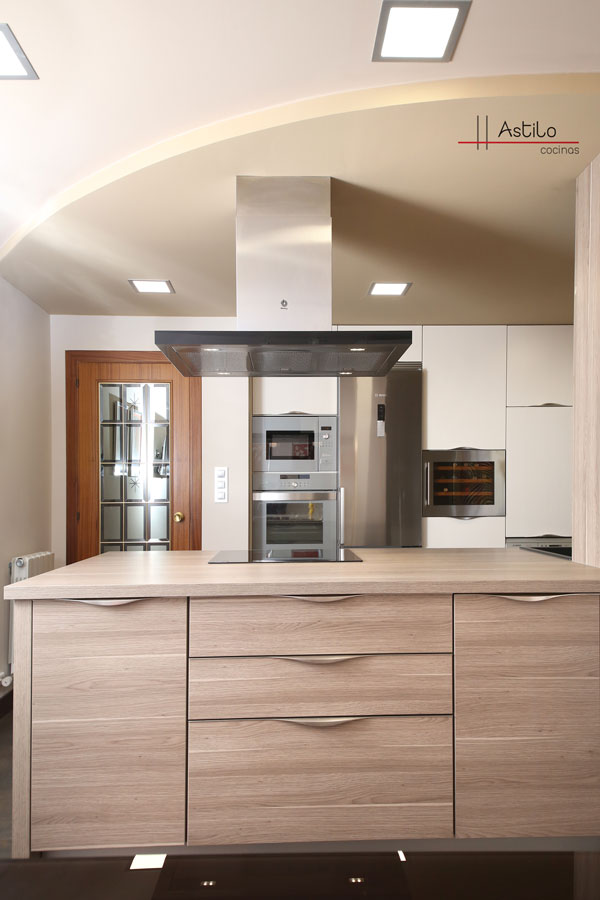 Cocina en madera en Zaragoza